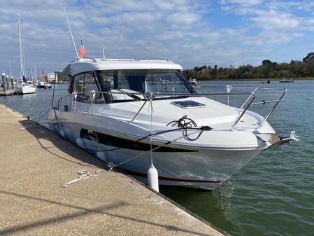 Beneteau Antares 8.80 OB image