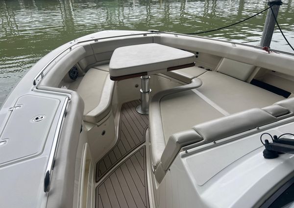 Boston Whaler 380 Realm image