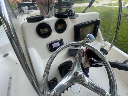 Scout 221-WINYAH-BAY image