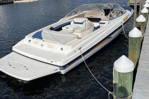 Bayliner 225 image