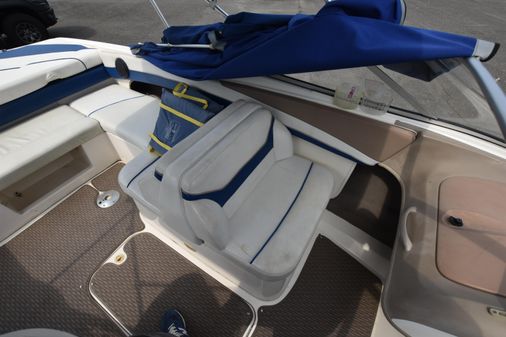 Bayliner 225 image