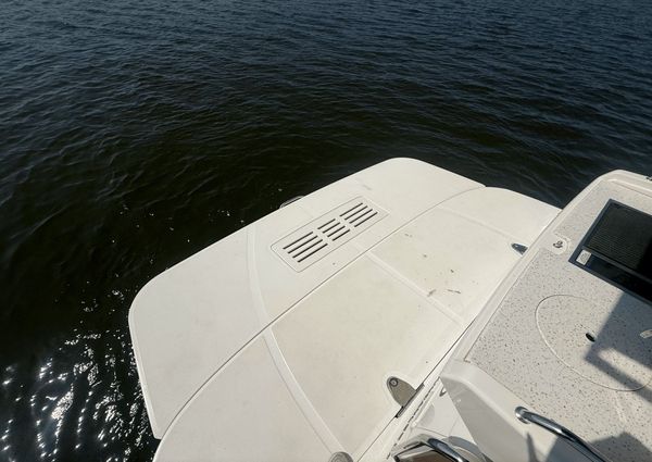 Sea Ray 350 Sundancer Coupe image