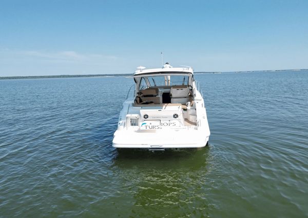 Sea Ray 350 Sundancer Coupe image