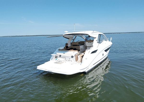 Sea Ray 350 Sundancer Coupe image