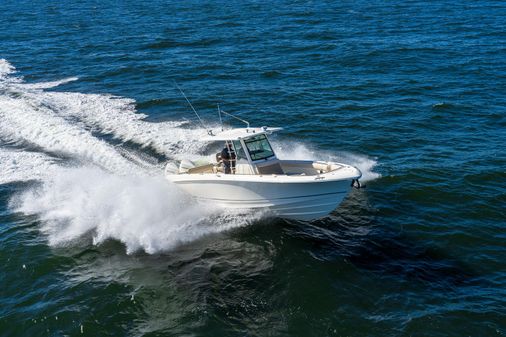 Boston-whaler 330-OUTRAGE image