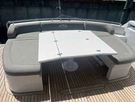 Pershing 62' image