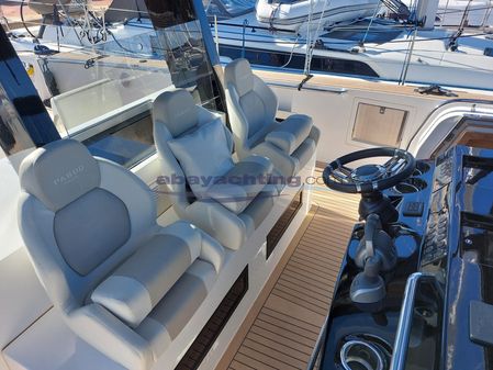 Pardo Yachts Pardo 43 image