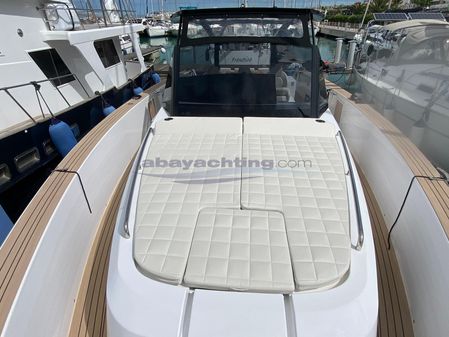 Pardo Yachts Pardo 43 image