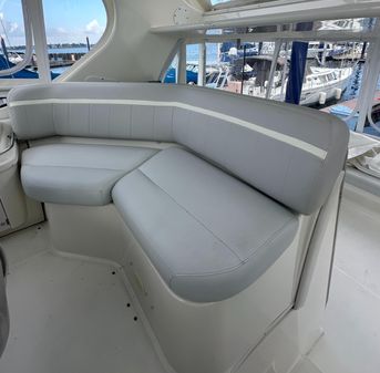 Carver 41-COCKPIT-MOTOR-YACHT image