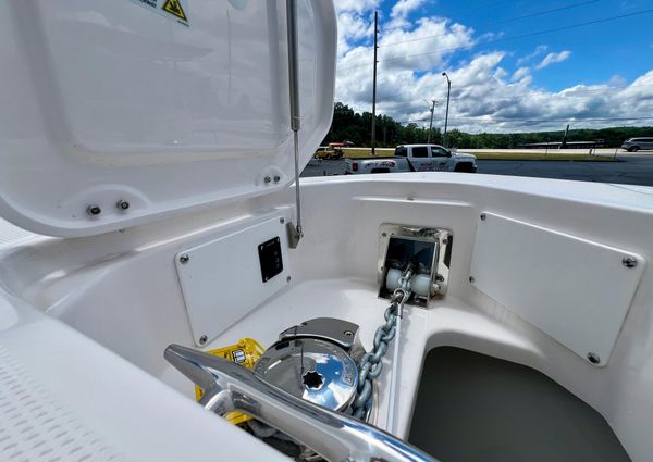 Everglades 285-CENTER-CONSOLE image