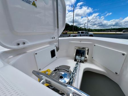 Everglades 285-CENTER-CONSOLE image