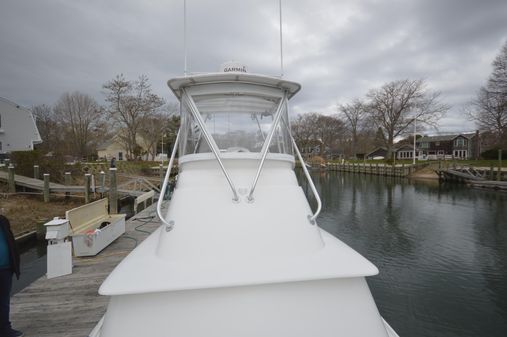 Bertram 31 Flybridge Cruiser image