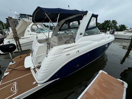 Rinker 320 Express Cruiser image