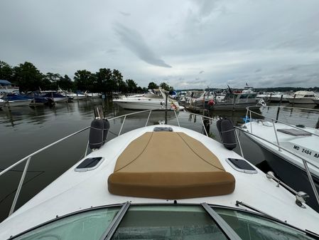 Rinker 320 Express Cruiser image