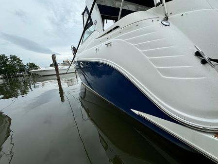 Rinker 320 Express Cruiser image