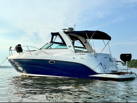 Rinker 320 Express Cruiser image