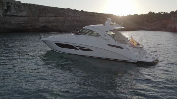 Sea Ray 540 Sundancer image