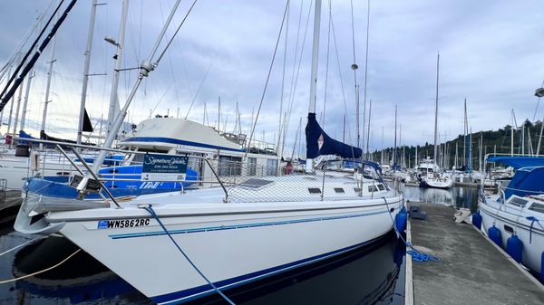 Catalina 42 