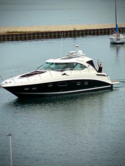 Sea Ray 43 Sundancer image