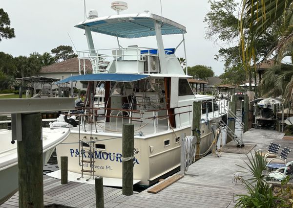 Hatteras 44 Tri Cabin image