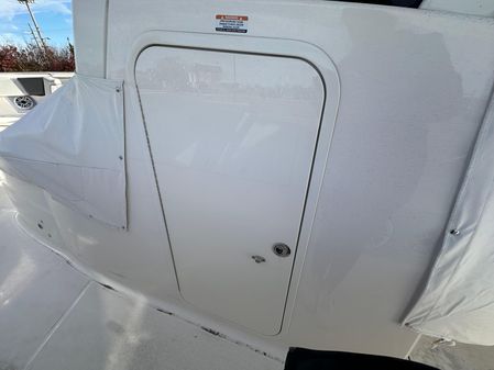 Robalo R360-CENTER-CONSOLE image