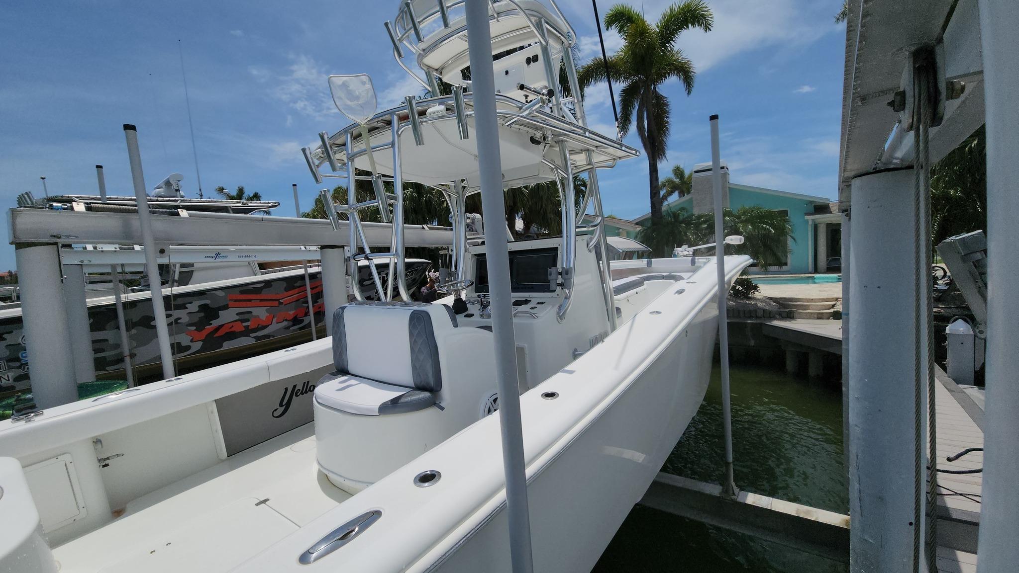 2006 Yellowfin 34 offshore