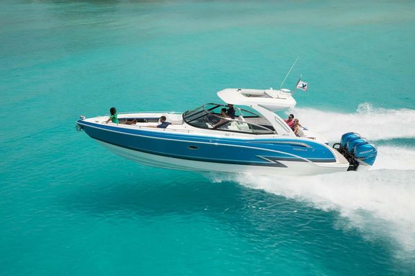 Formula 350 Crossover Bowrider - main image