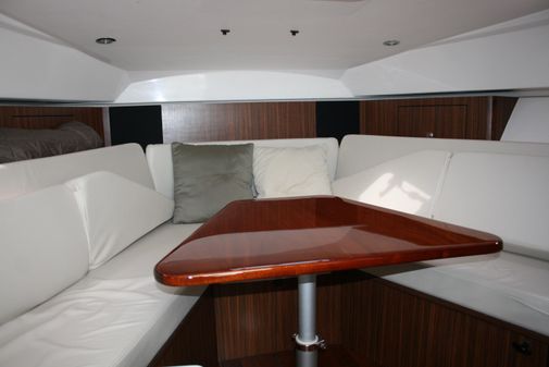 Pursuit OS 325 Offshore image