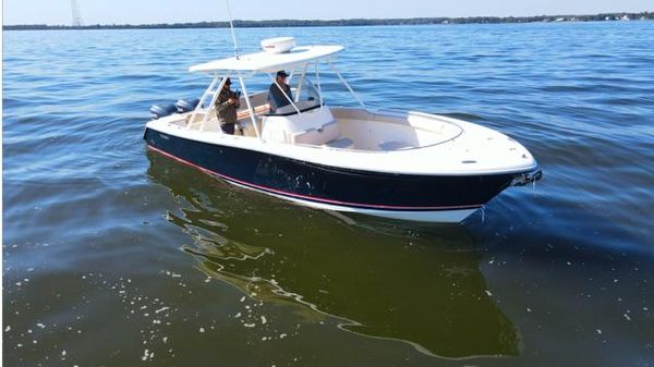 Pursuit 310 Sport