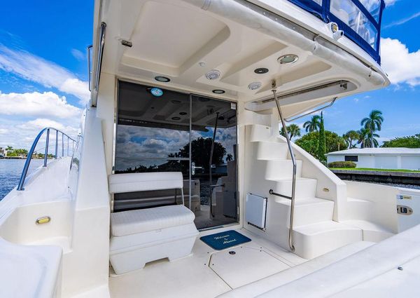 Sea Ray 47 Sedan Bridge image