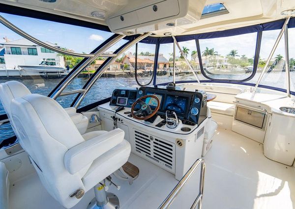 Sea Ray 47 Sedan Bridge image