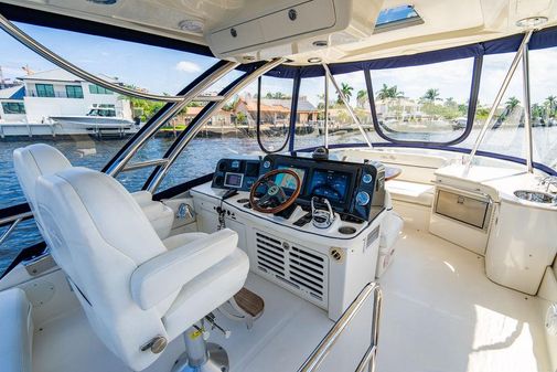 Sea Ray 47 Sedan Bridge image