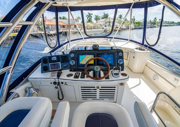 Sea Ray 47 Sedan Bridge image