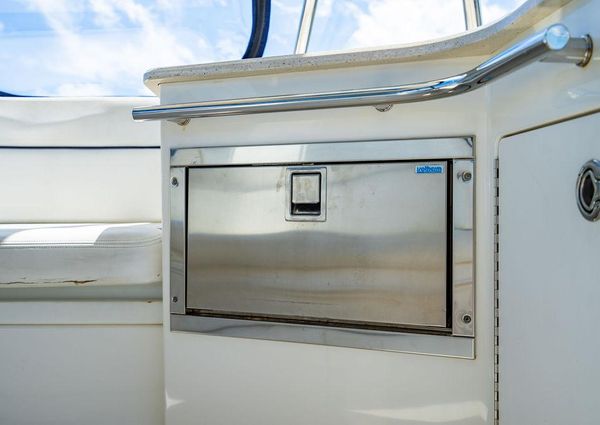 Sea Ray 47 Sedan Bridge image