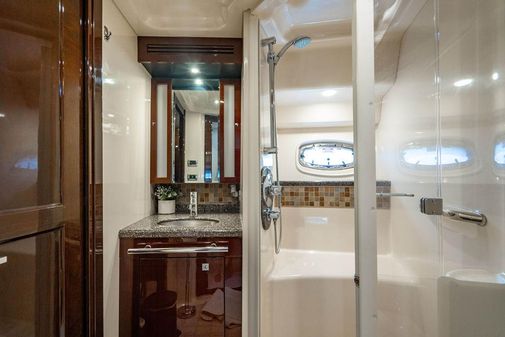 Sea Ray 47 Sedan Bridge image