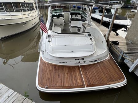 Sea Ray 350 SLX image