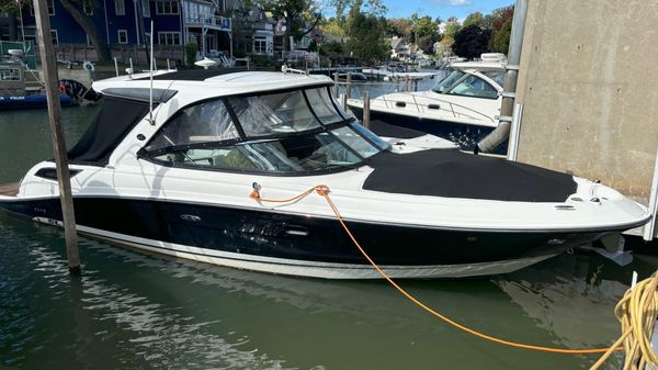 Sea Ray 350 SLX 