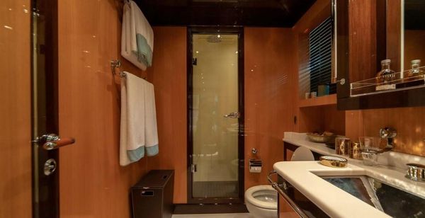 Mangusta 165 image