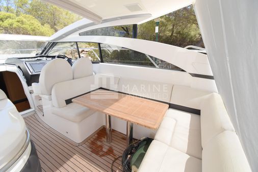 Princess-yachts V42 image