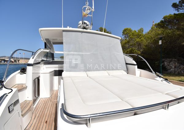 Princess-yachts V42 image