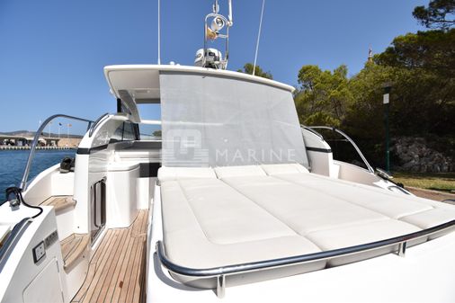 Princess-yachts V42 image