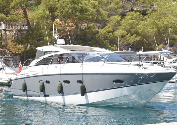 Princess-yachts V42 image