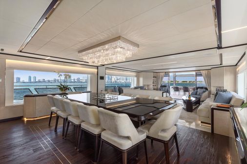 Majesty Yachts 120 image