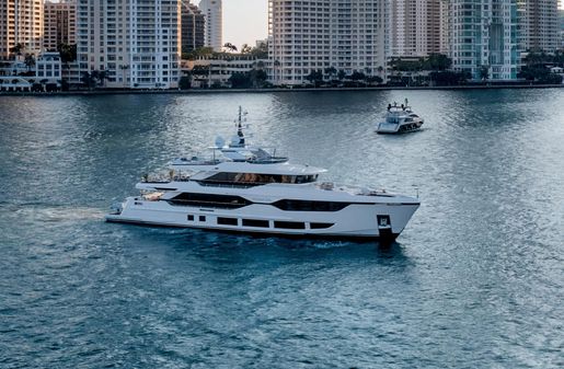 Majesty Yachts 120 image