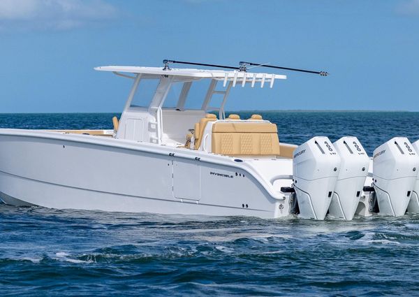 Invincible 37-CATAMARAN image