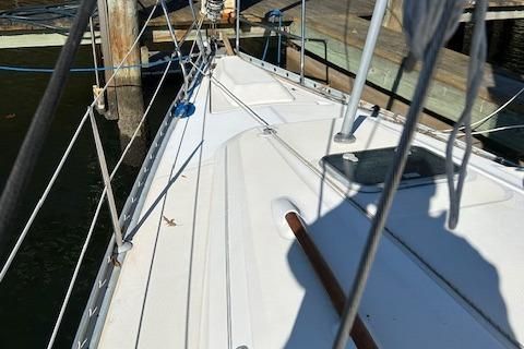 Beneteau 381 