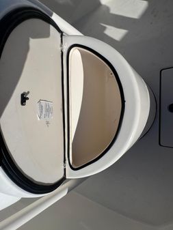 Cobia 237-CENTER-CONSOLE image