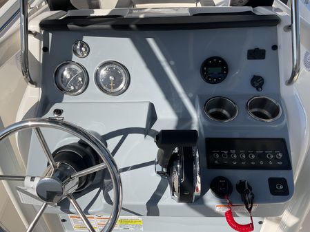 Bayliner TROPHY-T22CC image