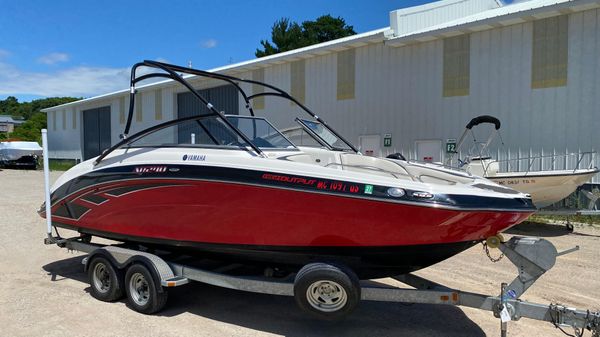 Yamaha Boats AR240 HO 