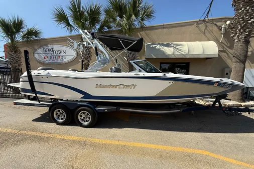 MasterCraft X46 